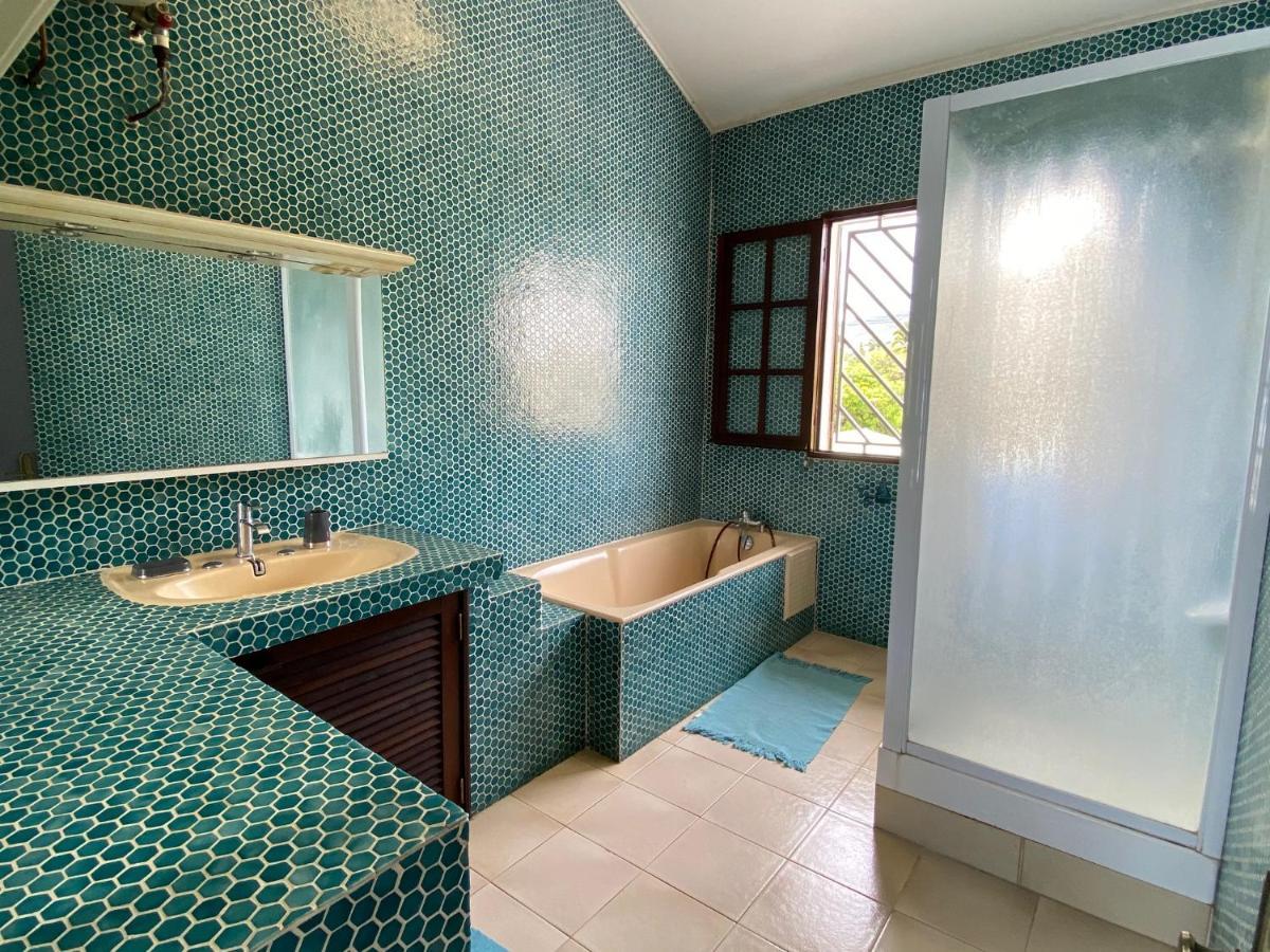 Villa & Bungalow 'Coco Des Sables' Les Pieds Dans L'Eau La Saline Le Bains Ngoại thất bức ảnh