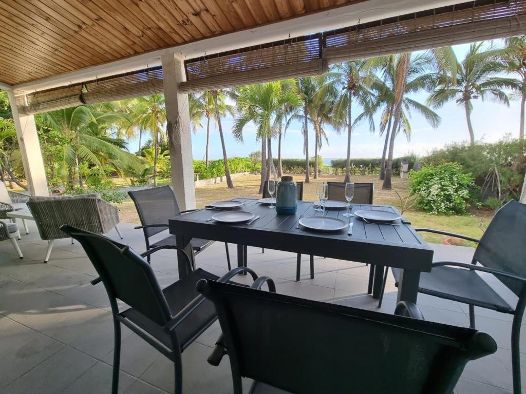 Villa & Bungalow 'Coco Des Sables' Les Pieds Dans L'Eau La Saline Le Bains Ngoại thất bức ảnh