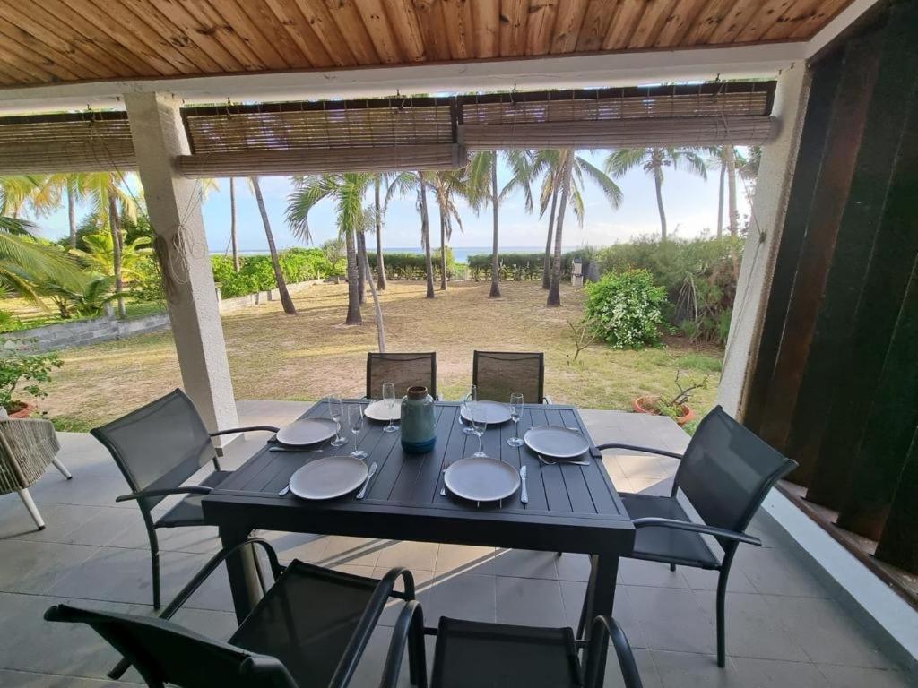 Villa & Bungalow 'Coco Des Sables' Les Pieds Dans L'Eau La Saline Le Bains Ngoại thất bức ảnh