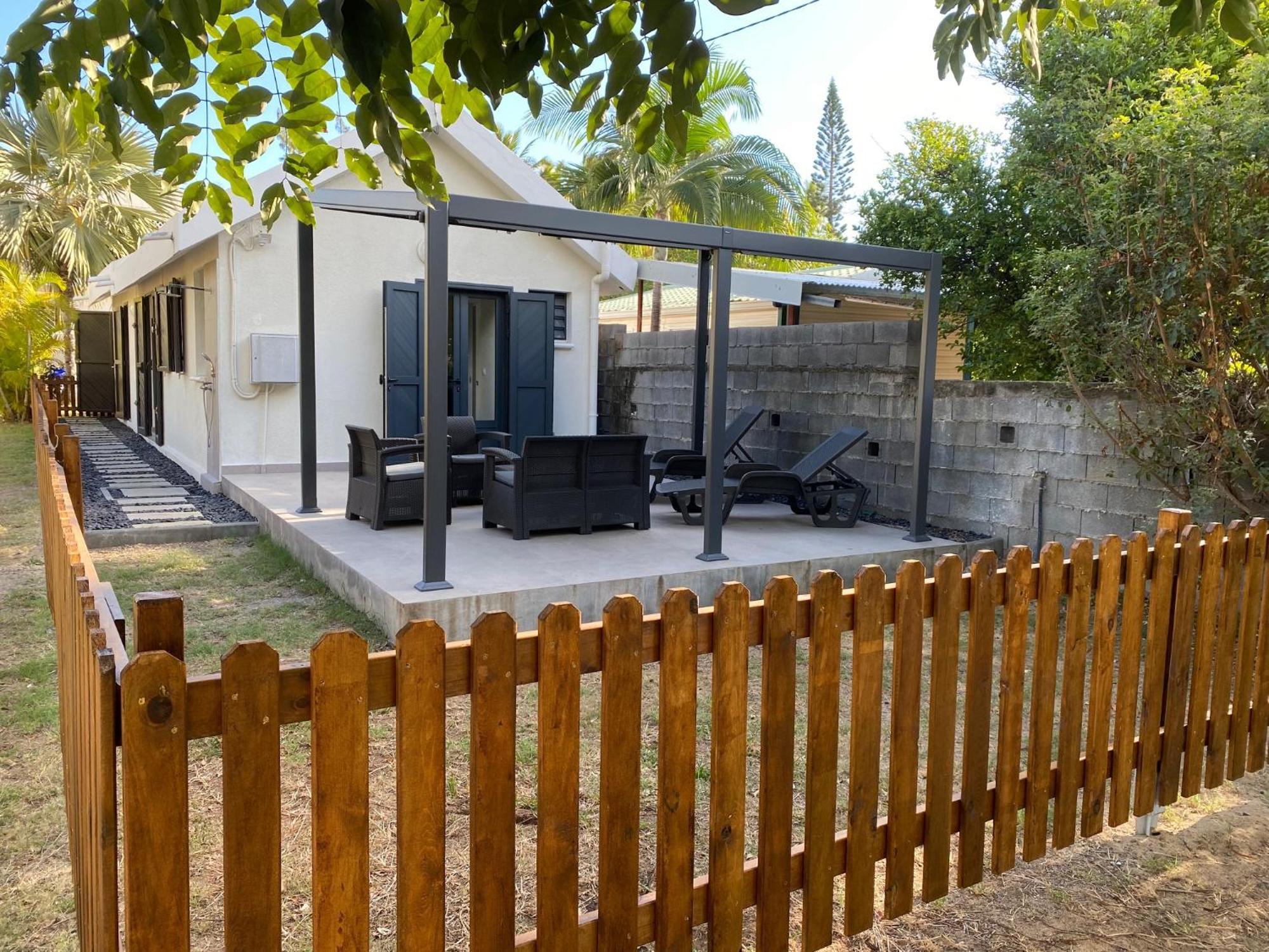 Villa & Bungalow 'Coco Des Sables' Les Pieds Dans L'Eau La Saline Le Bains Ngoại thất bức ảnh